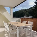 Matic Spacious Modern Apartma Ljubljana
