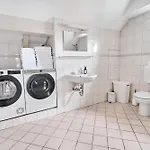 Matic Spacious Modern Apartma Ljubljana