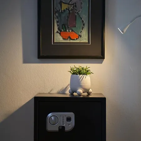 Matic Spacious Modern 아파트