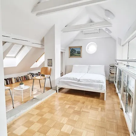 Matic Spacious Modern 류블랴나