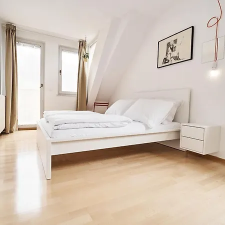 Matic Spacious Modern * Lubiana