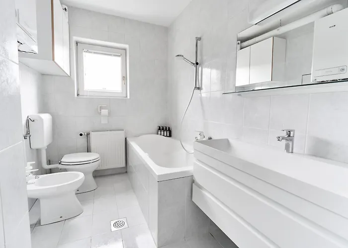 Apartment Matic Spacious Modern *