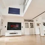 Matic Spacious Modern Apartment *