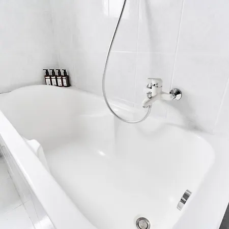 Matic Spacious Modern