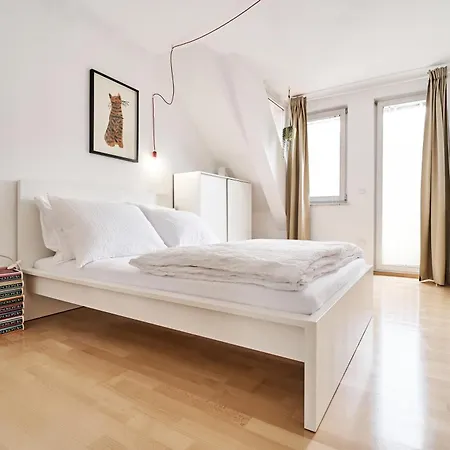 Matic Spacious Modern Apartment *