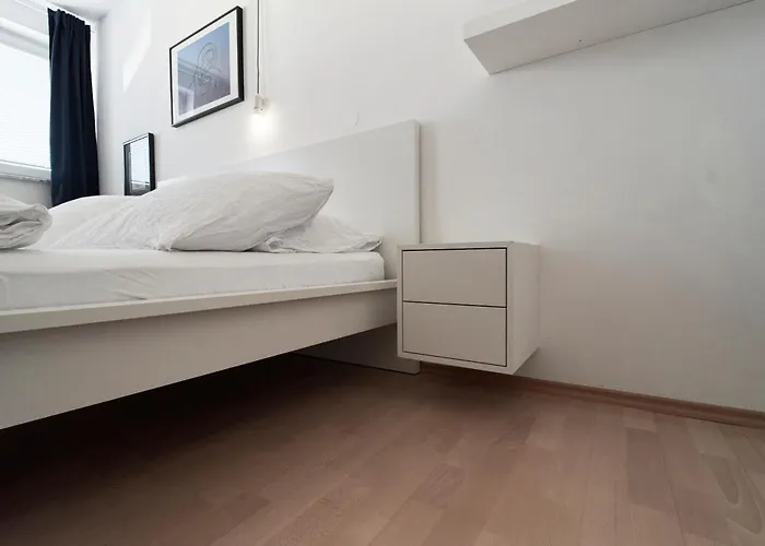 Matic Spacious Modern Apartma Ljubljana